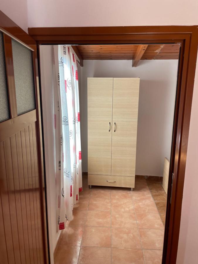 Sea View Apartments Влёра Экстерьер фото